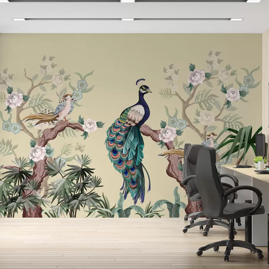 murales de pared pavo real sobre un árbol, fondo beige w08168