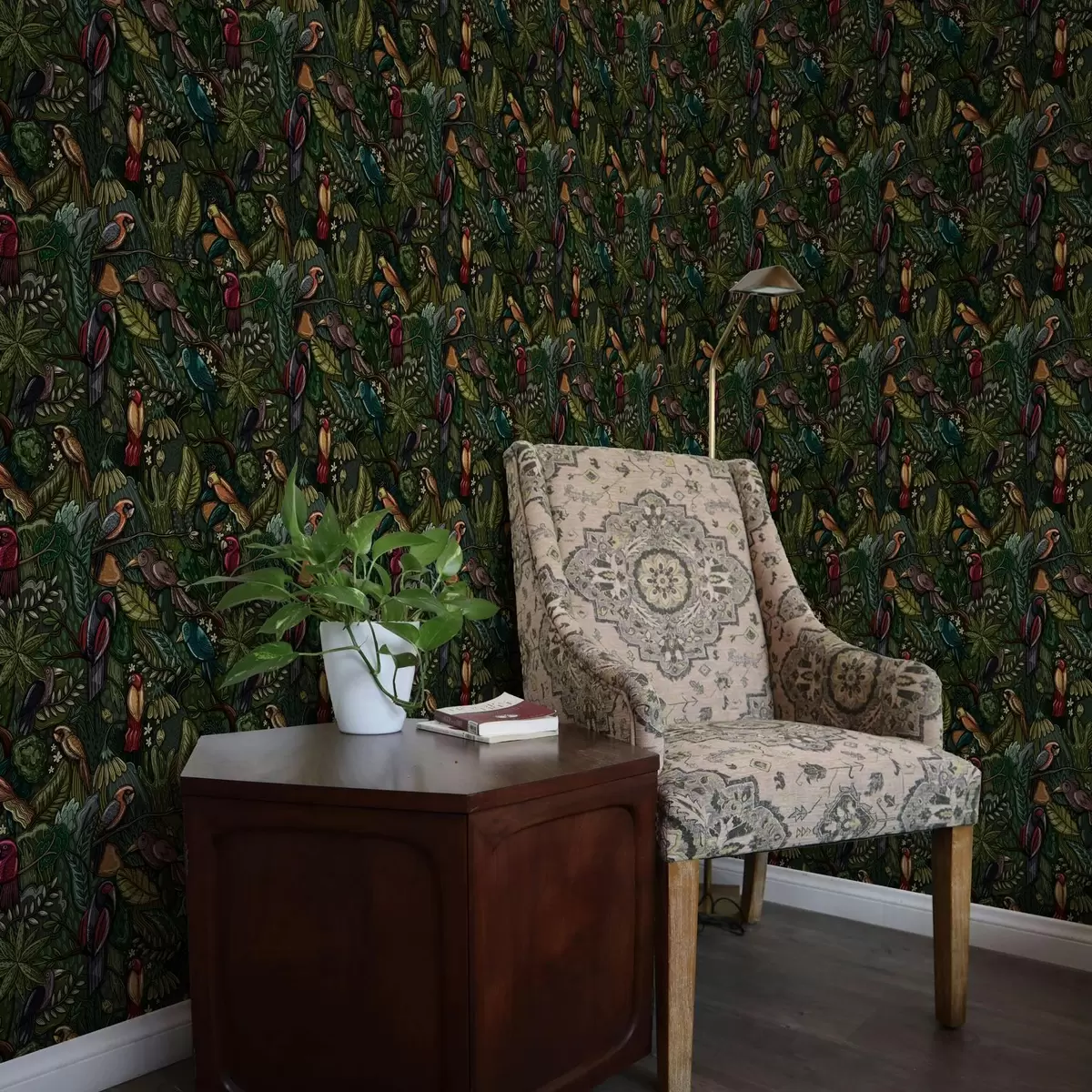 Papel pintado Aves exóticas en la selva al estilo de un grabado a00157