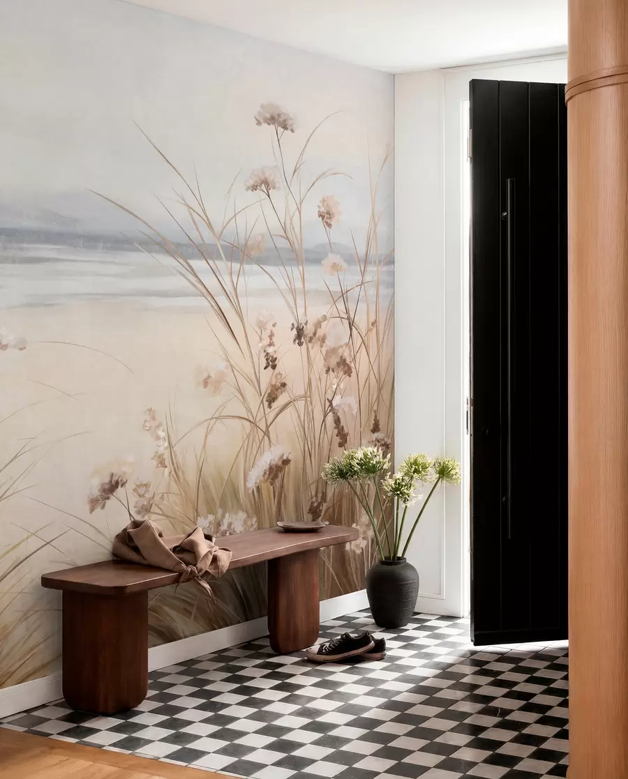 murales de pared Un campo de trigo con flores blancas en primer plano, una playa y el océano al fondo, colores pastel neutros apagados w09298