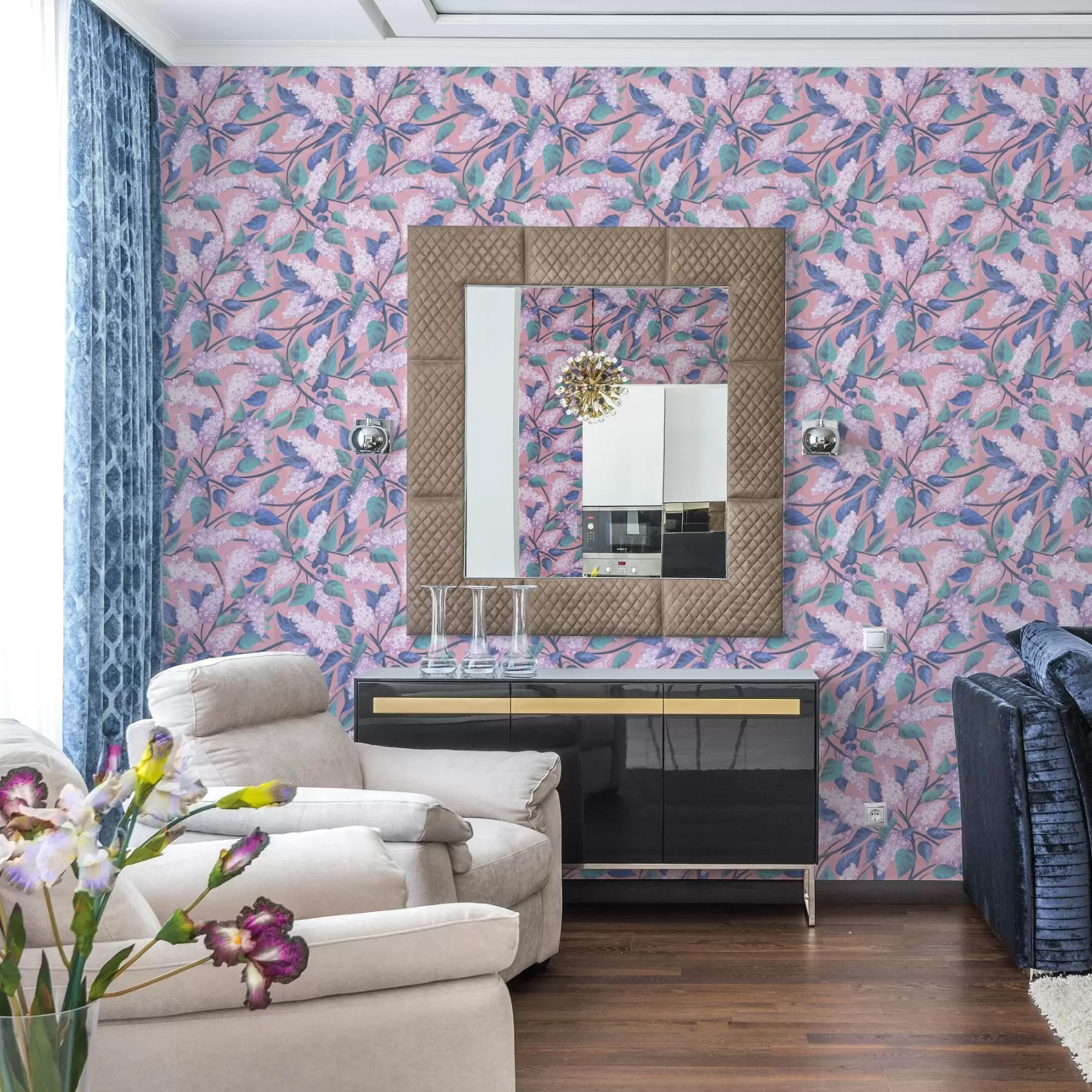 murales de pared Delicadas flores lilas sobre fondo rosa, ambiente primaveral a00797