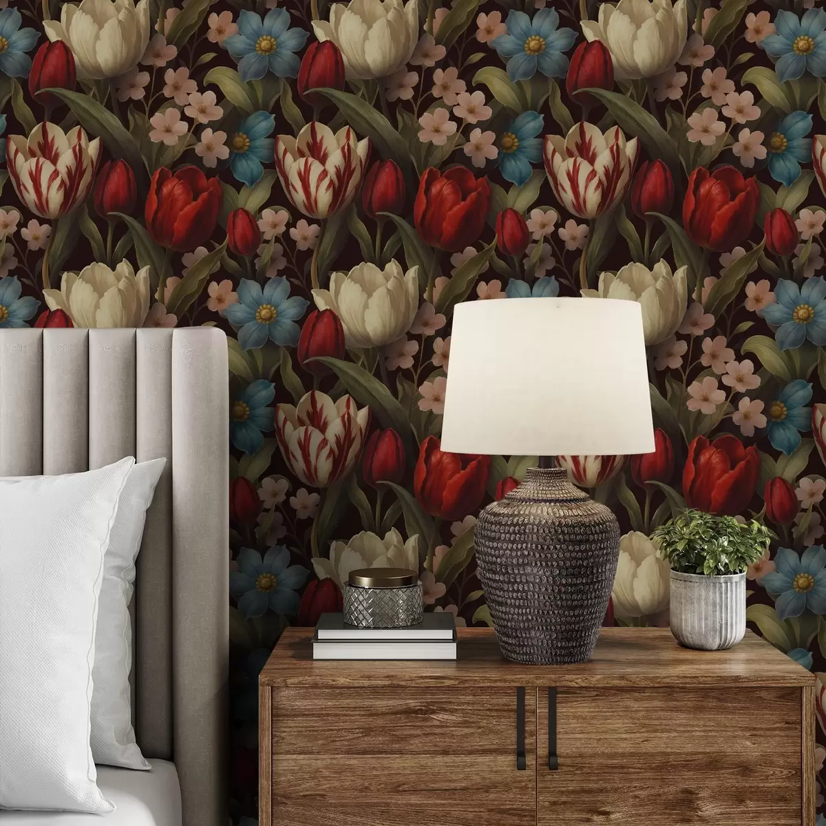 Papel pintado Tulipanes brillantes y flores azules sobre fondo oscuro a00746