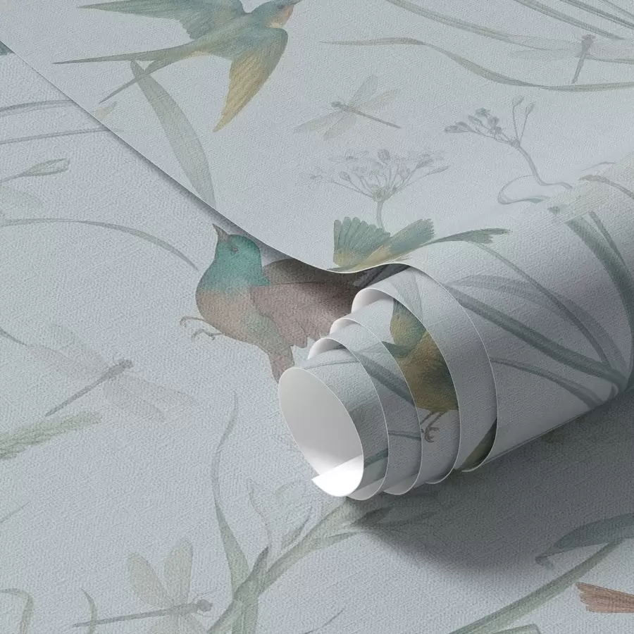 murales de pared Pájaros entre la hierba del prado sobre un fondo gris azulado. a00776